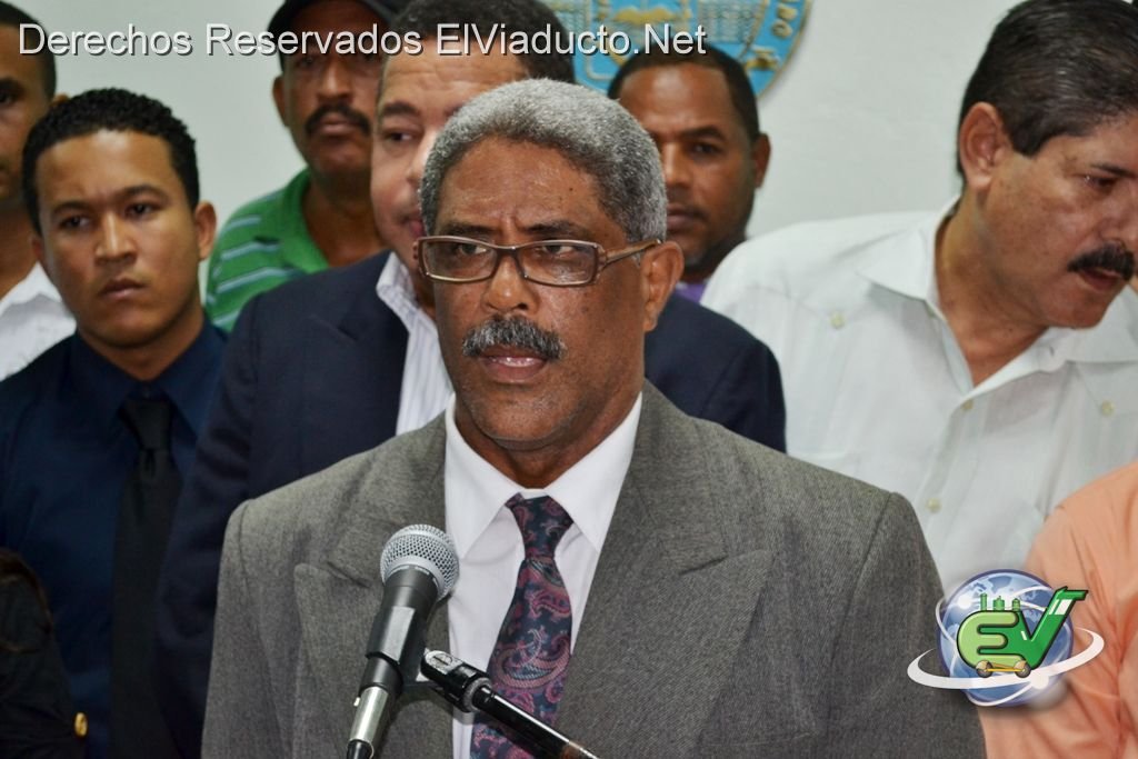 Ingeniero Rafael Martínez ofrese palabras como nuevo director de CORAAMOCA